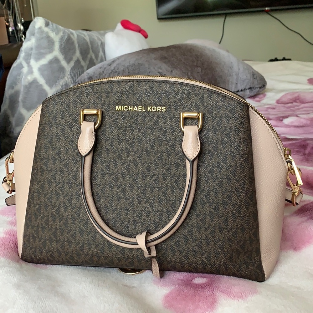 Michael Kors Crossbody Handbag